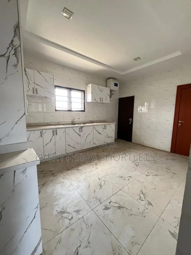 4bdrm Duplex in Guzape District for sale in Guzape District