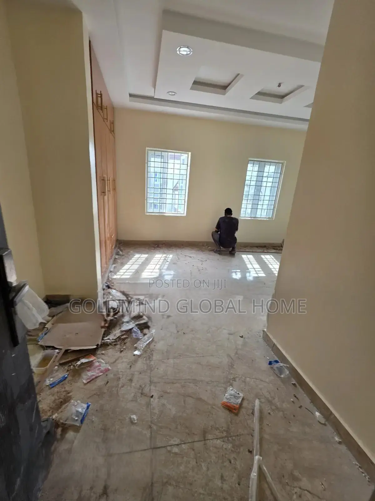 3bdrm Penthouse in Lugbe District. for sale in Sabon Lugbe