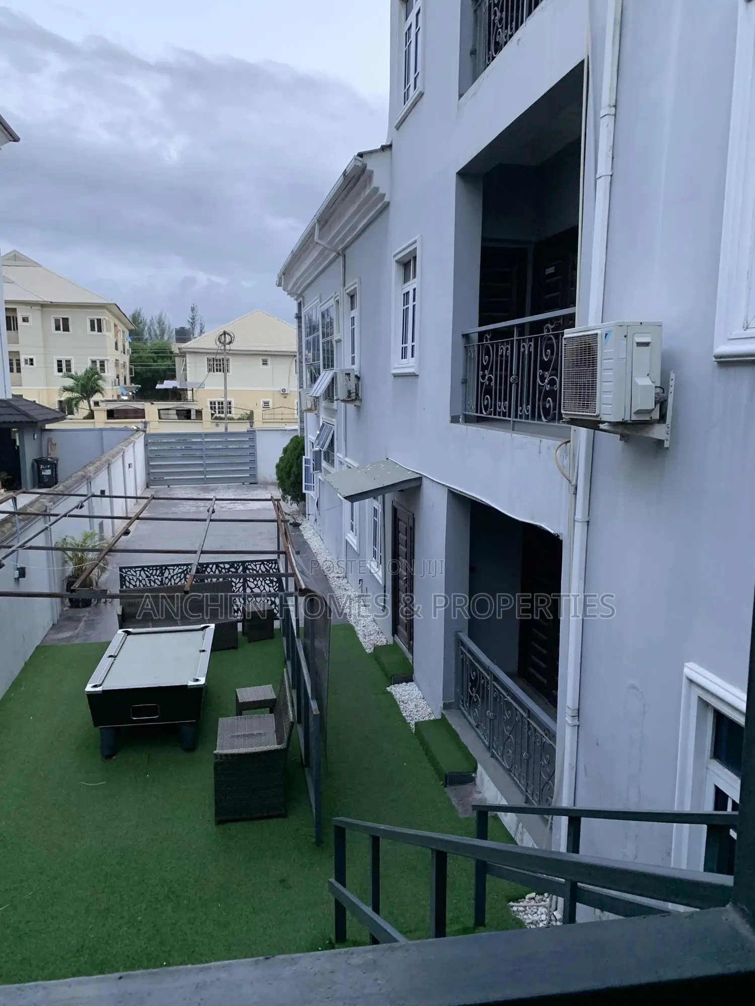 18 Bedroom Hotel in Lekki