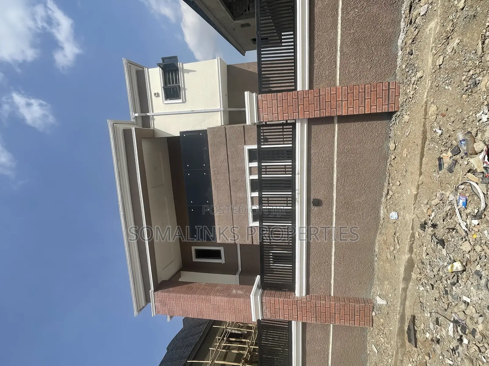 4bdrm Duplex in Somalinks, Sabon Lugbe for sale in Sabon Lugbe