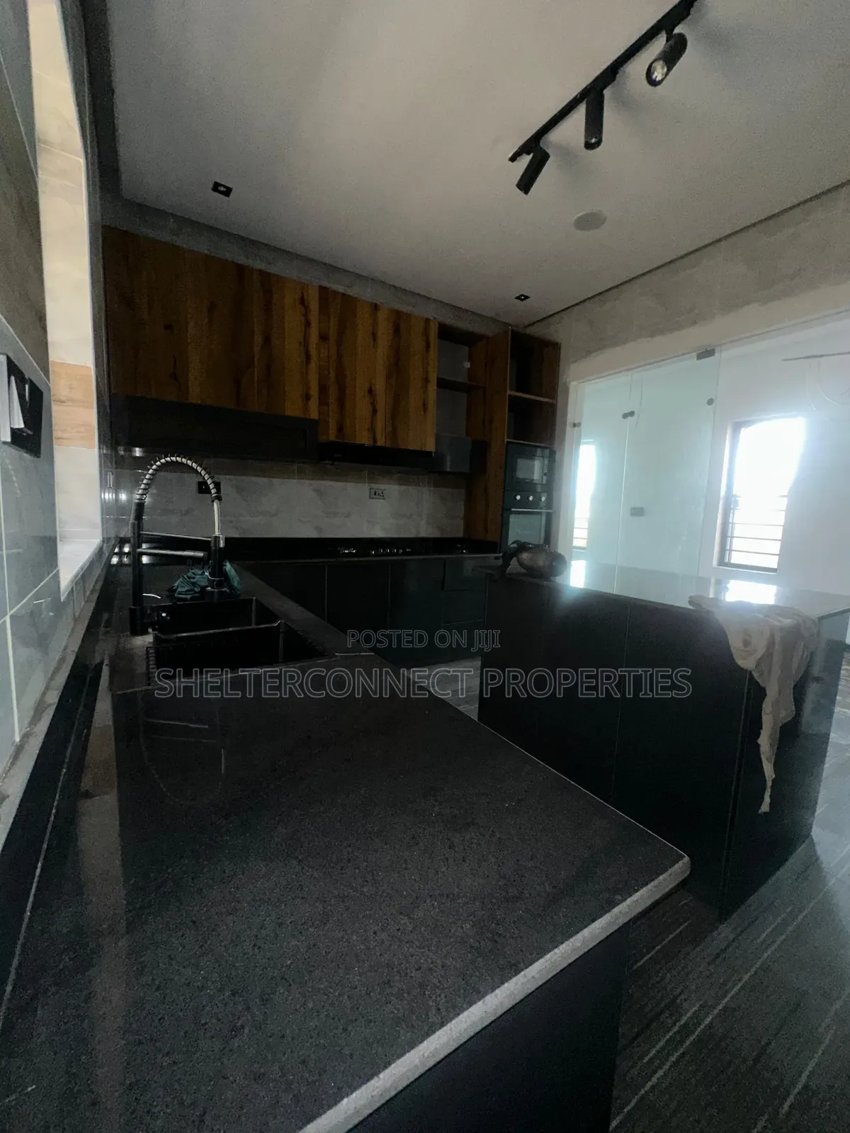 4bdrm Duplex in Ado / Ajah for sale in Ado / Ajah