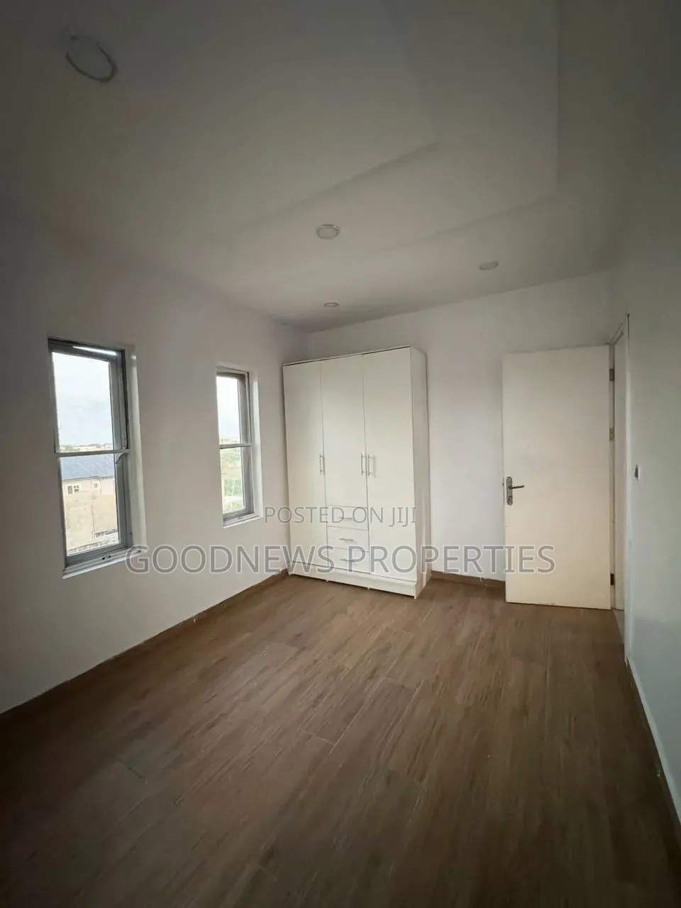 2bdrm Duplex in Orchid Road, Ikota for rent in Ikota