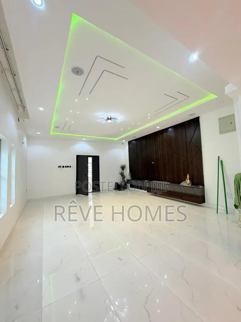 4bdrm Duplex in Magodo, GRA Phase 1 for sale in GRA Phase 1
