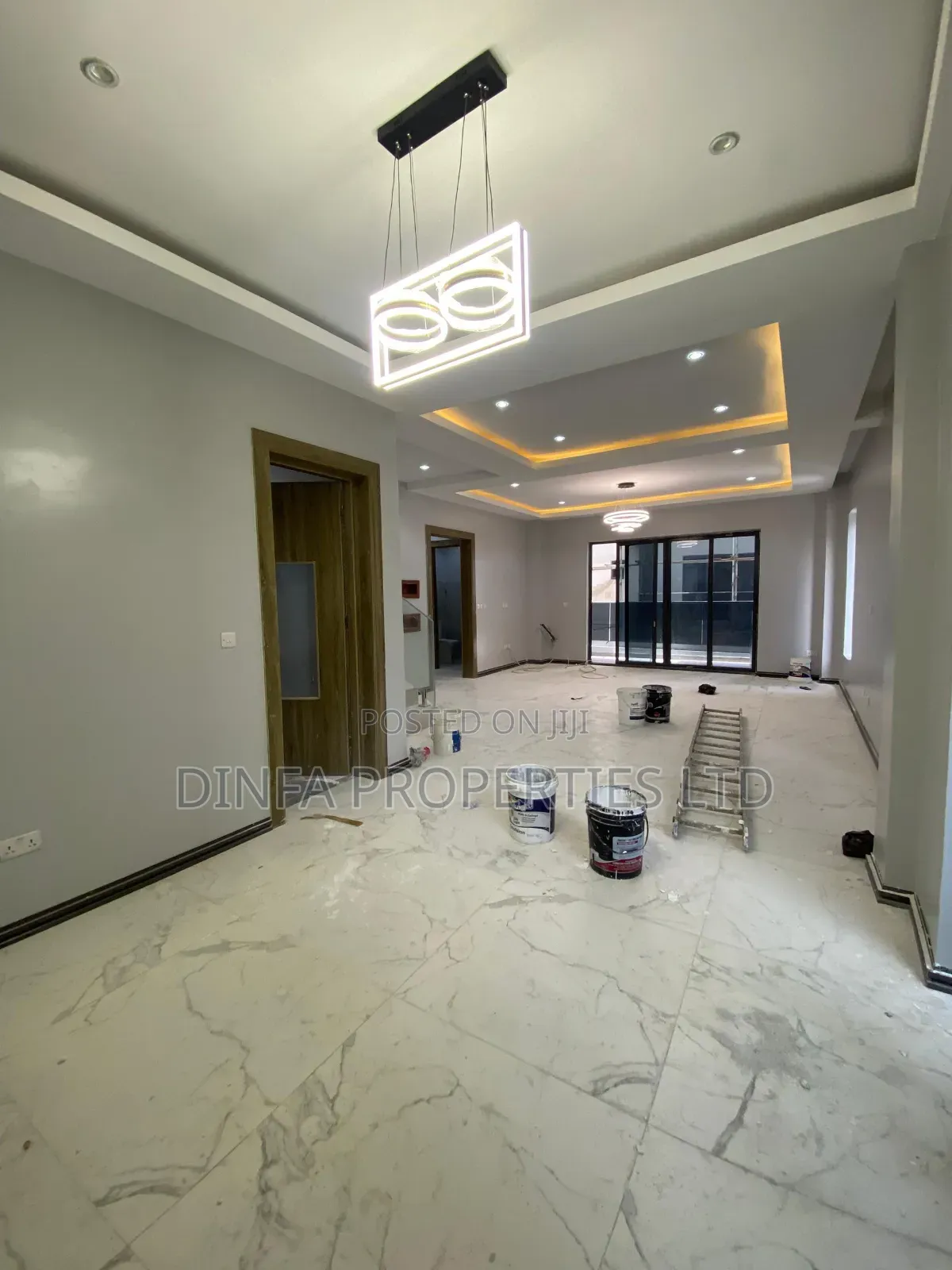 4bdrm Maisonette in Lekki Phase 1 for sale in Lekki Phase 1