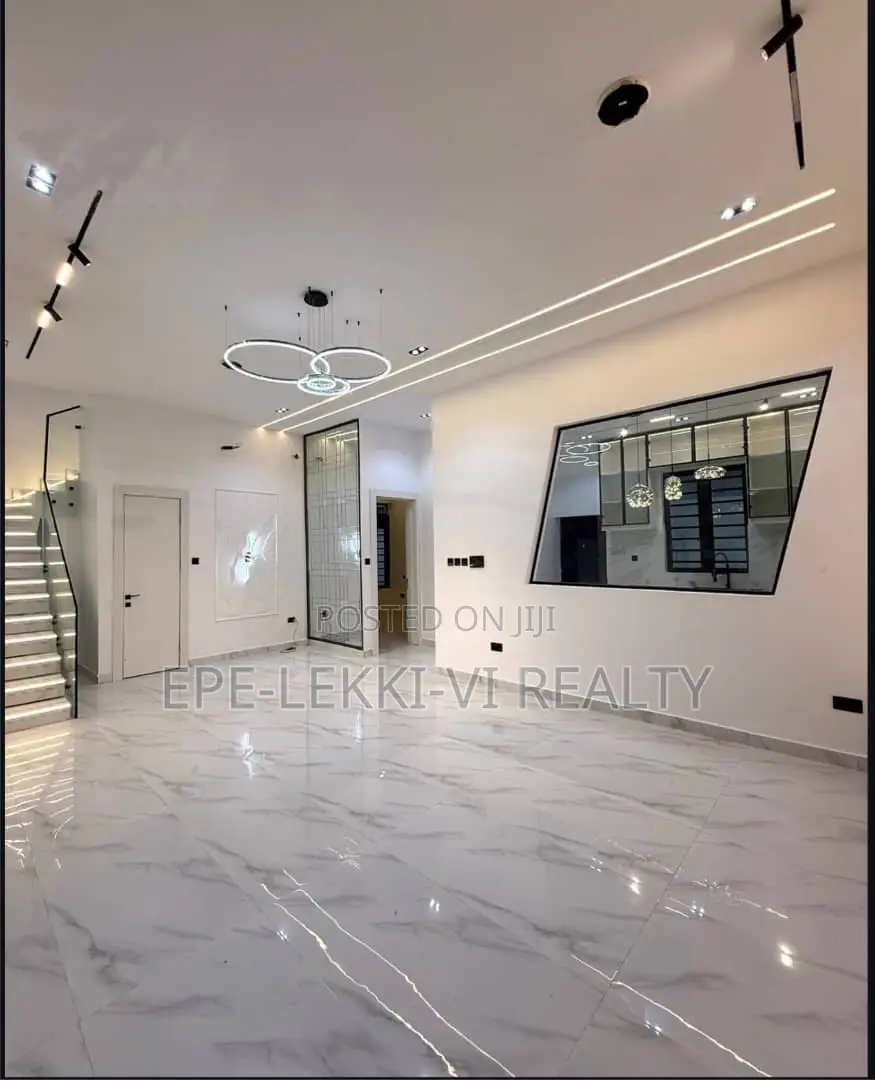 4bdrm Duplex in Ajah for sale in Ajah