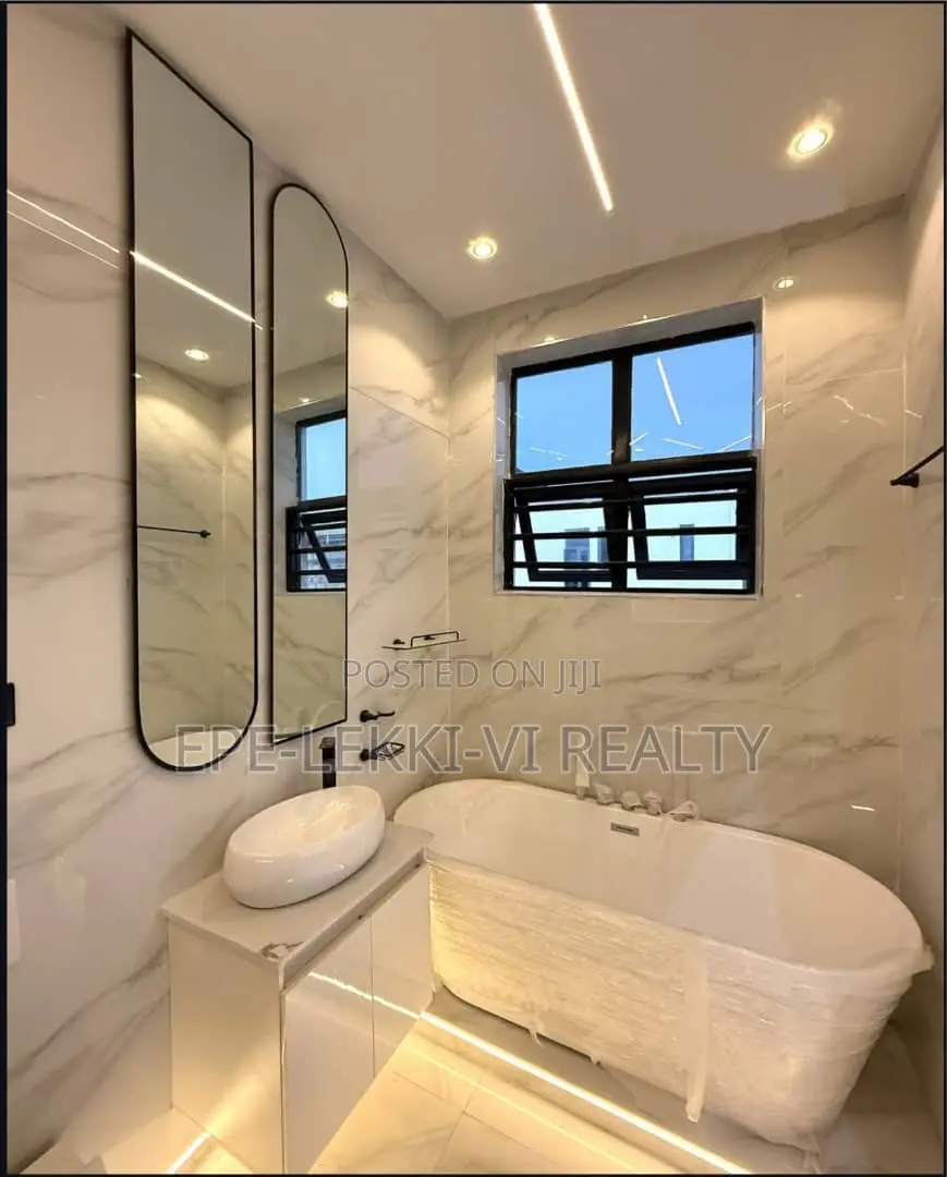 4bdrm Duplex in Ajah for sale in Ajah