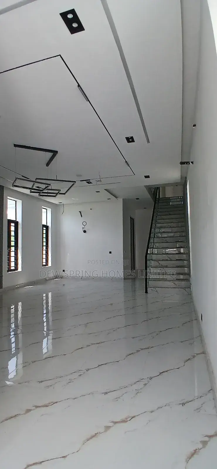 5bdrm Duplex in Harise Drive, Vgc for sale in VGC / Ajah