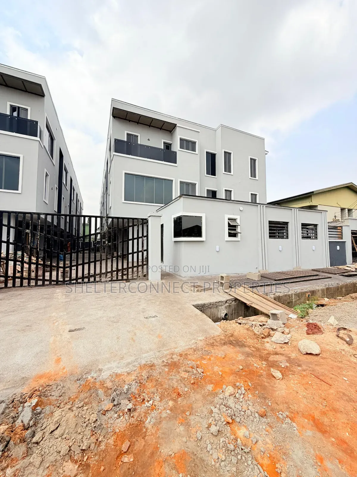 4bdrm Duplex in Ogba Bus-Stop for sale in Ogba Bus-Stop