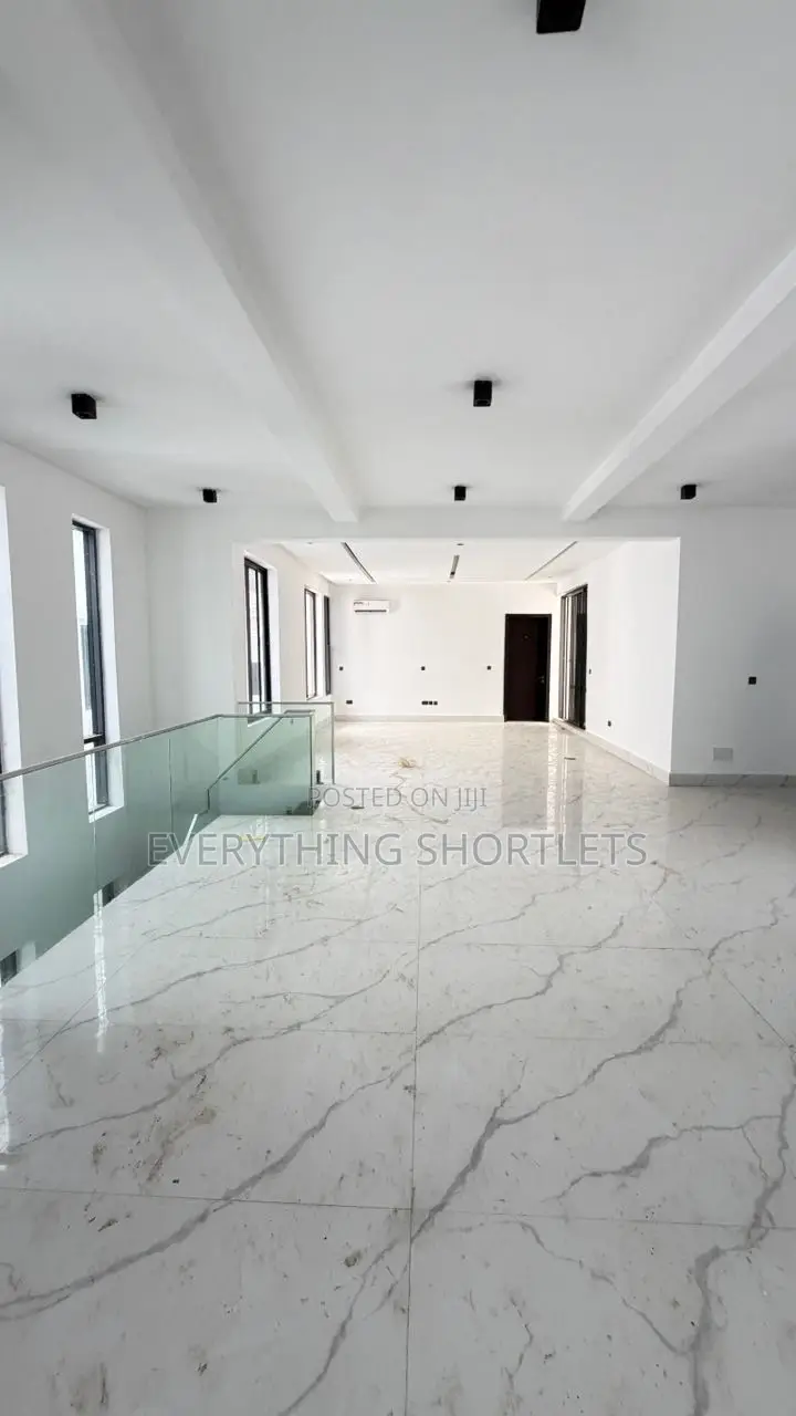 5bdrm Duplex in Katampe Extension for sale in Katampe Extension