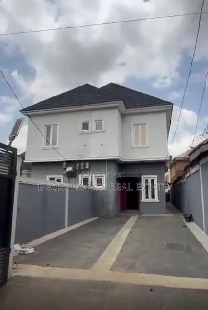 Furnished 3bdrm Duplex in Magodo, GRA Phase 1 for sale in GRA Phase 1