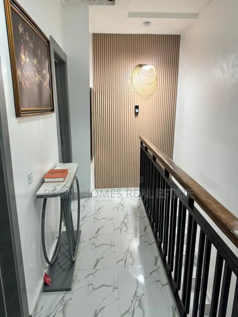 Furnished 3bdrm Duplex in Magodo, GRA Phase 1 for sale in GRA Phase 1