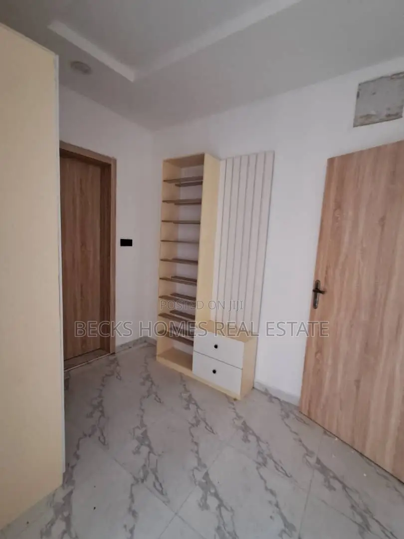 4bdrm Duplex in Magodo for rent in Magodo