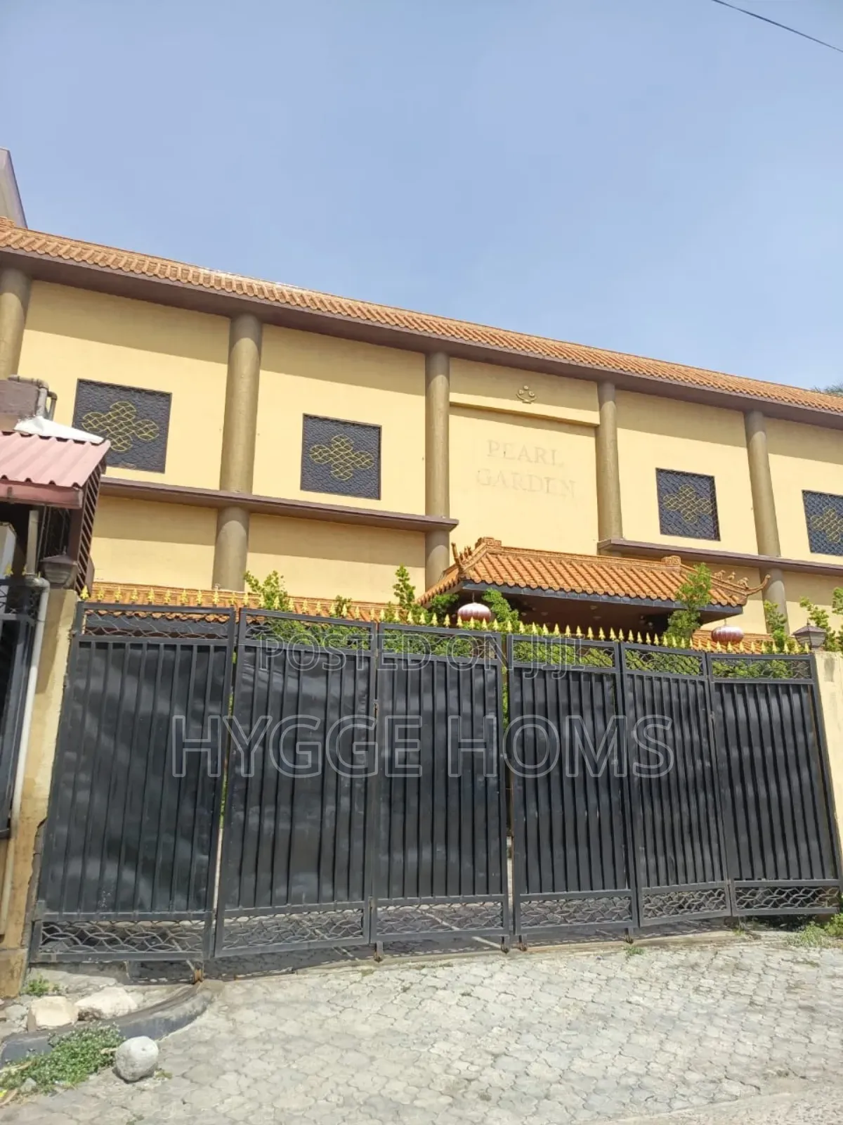 Detached Duplex Good for Lounge Restaurant Supermarket in Ahmadu Bello Way