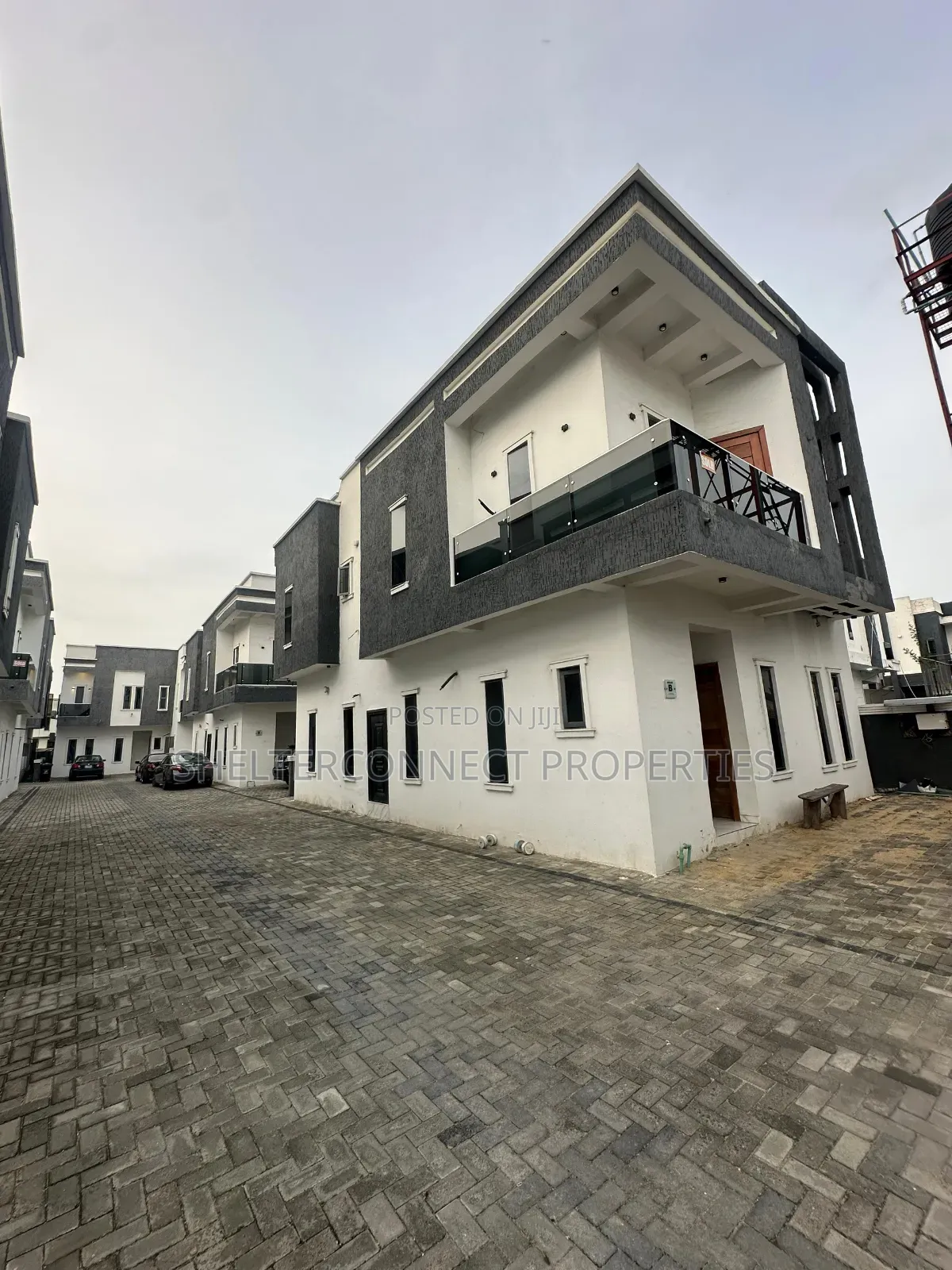 4bdrm Duplex in Lekki Expressway for rent in Lekki Expressway