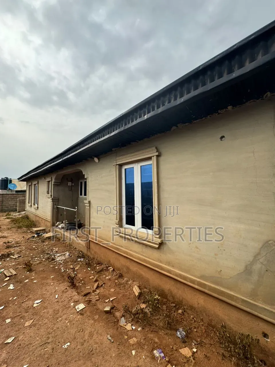3bdrm Bungalow in Omi Adio, Oyo for sale in Oyo
