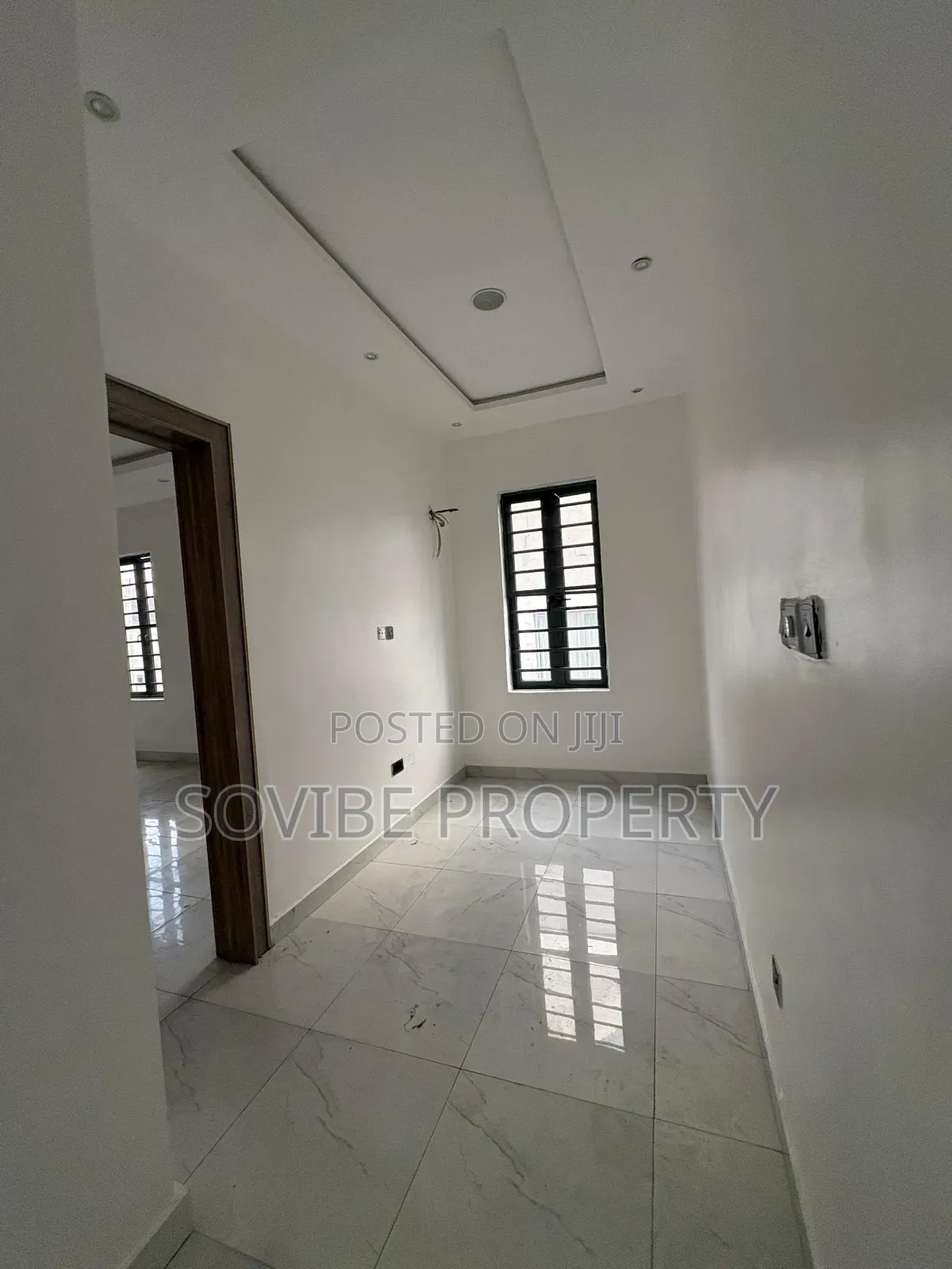 Furnished 5bdrm Duplex in Omole Phase 1 for sale in Omole Phase 1