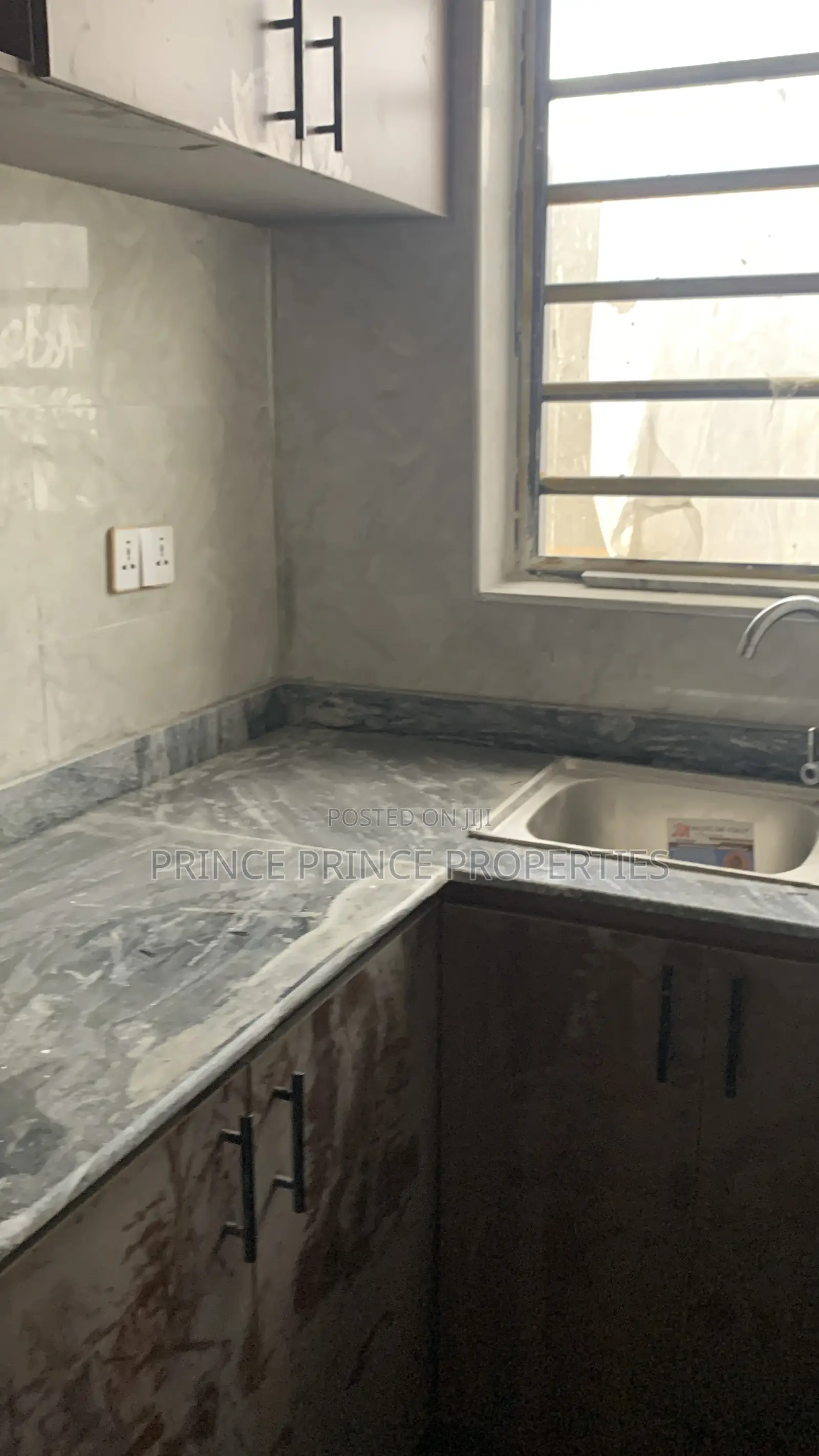 Furnished 1bdrm Block of Flats in Surulere for rent in Aguda / Surulere