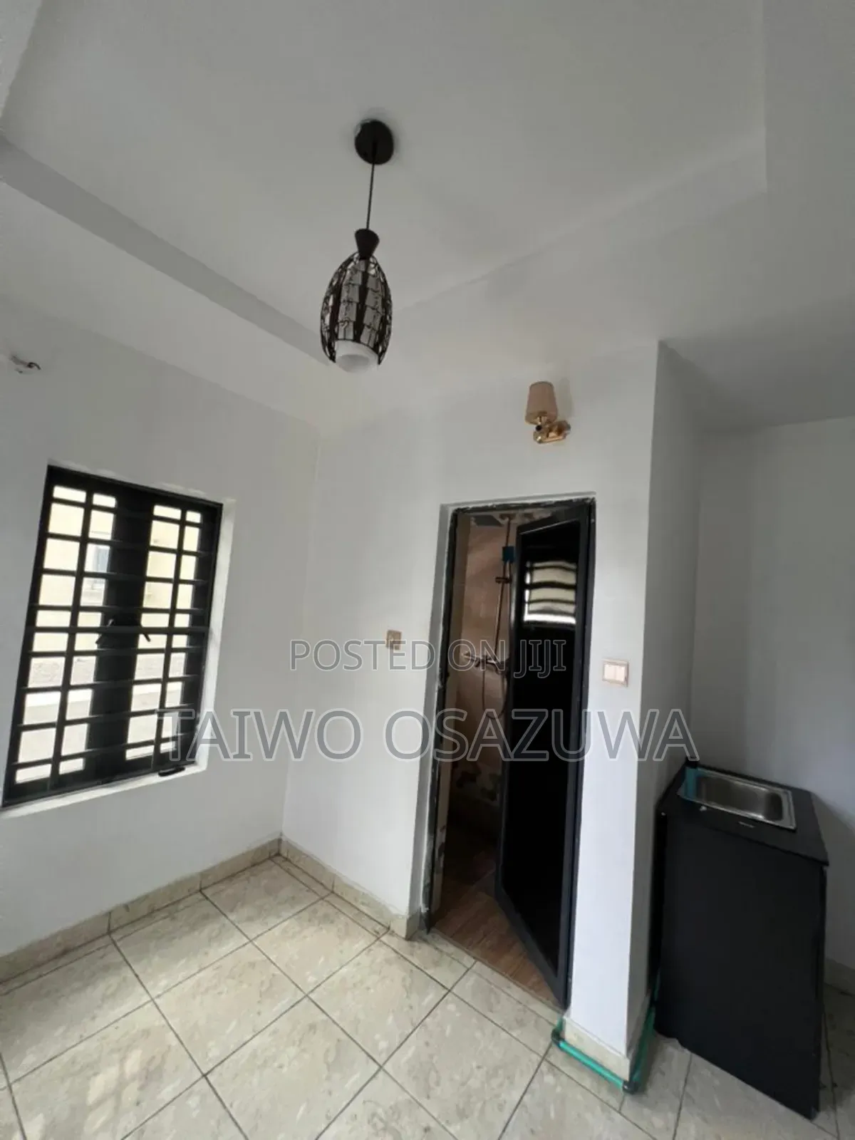 1bdrm Apartment in Orchid Road, Lekki Expressway for rent in Lekki Expressway