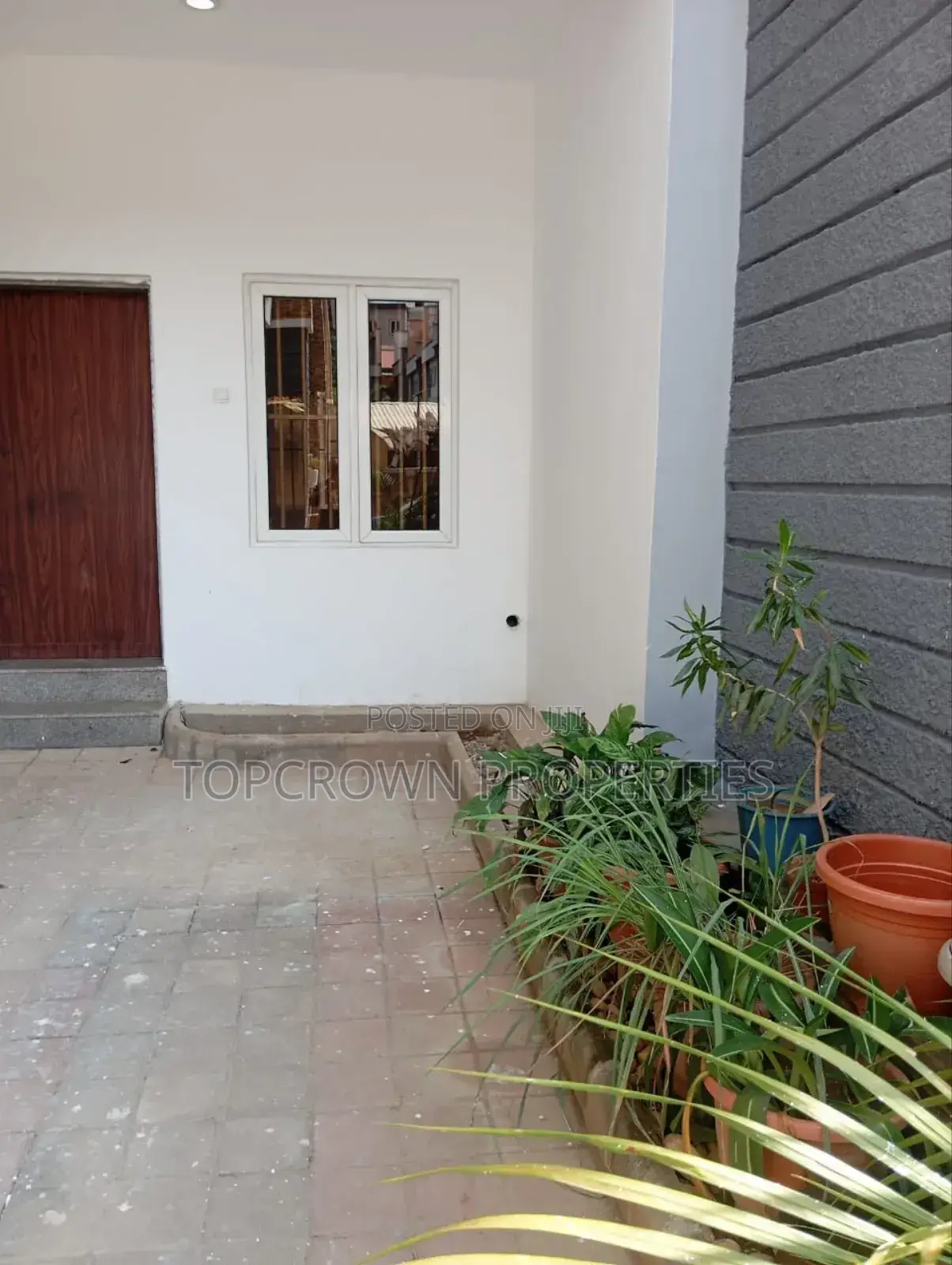 5bdrm Duplex in Guzape District for rent in Guzape District