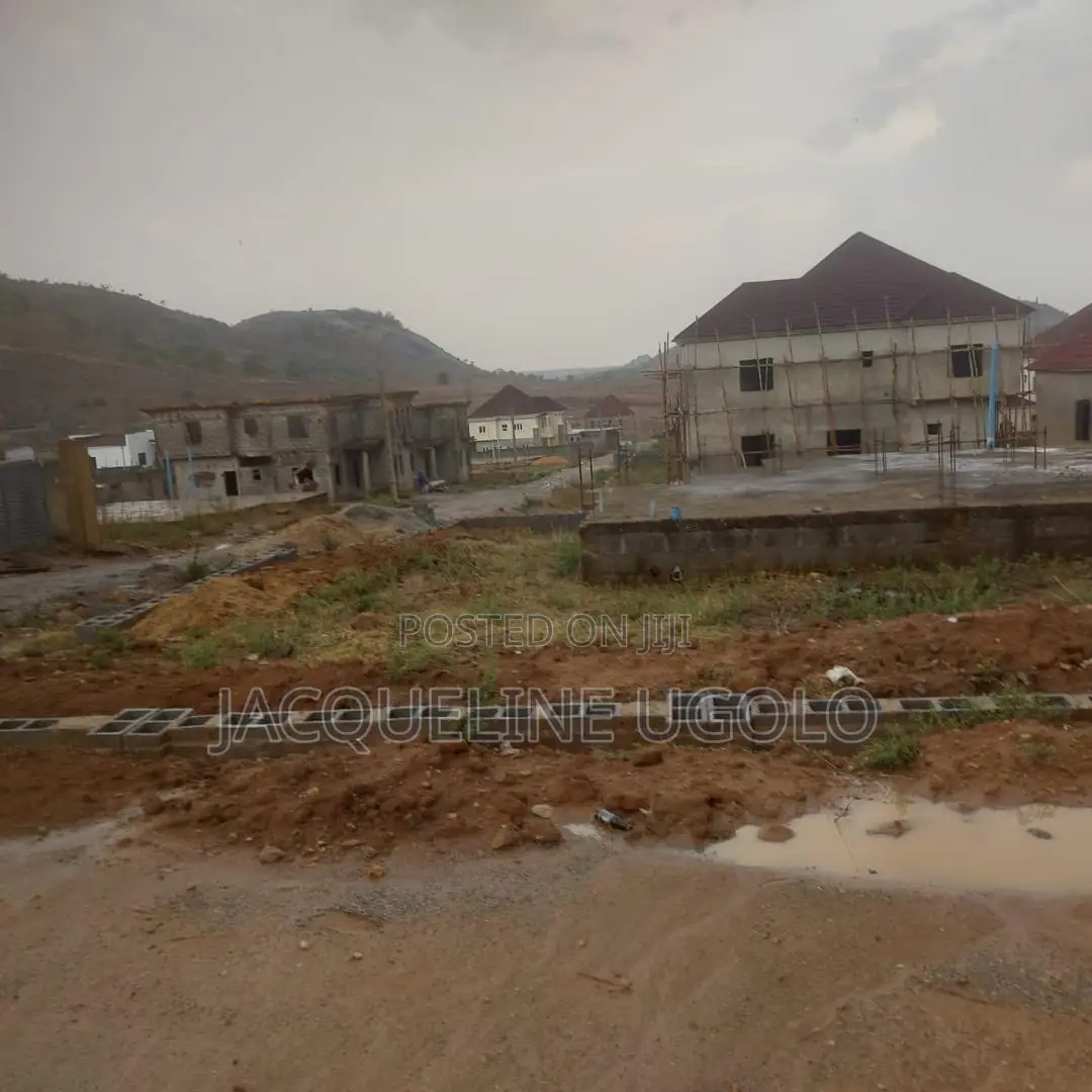 5bdrm Duplex in Jedo Megacity Estate, Ushafa for sale in Ushafa