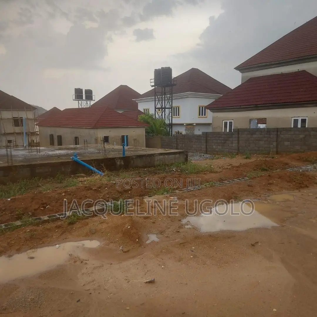 5bdrm Duplex in Jedo Megacity Estate, Ushafa for sale in Ushafa