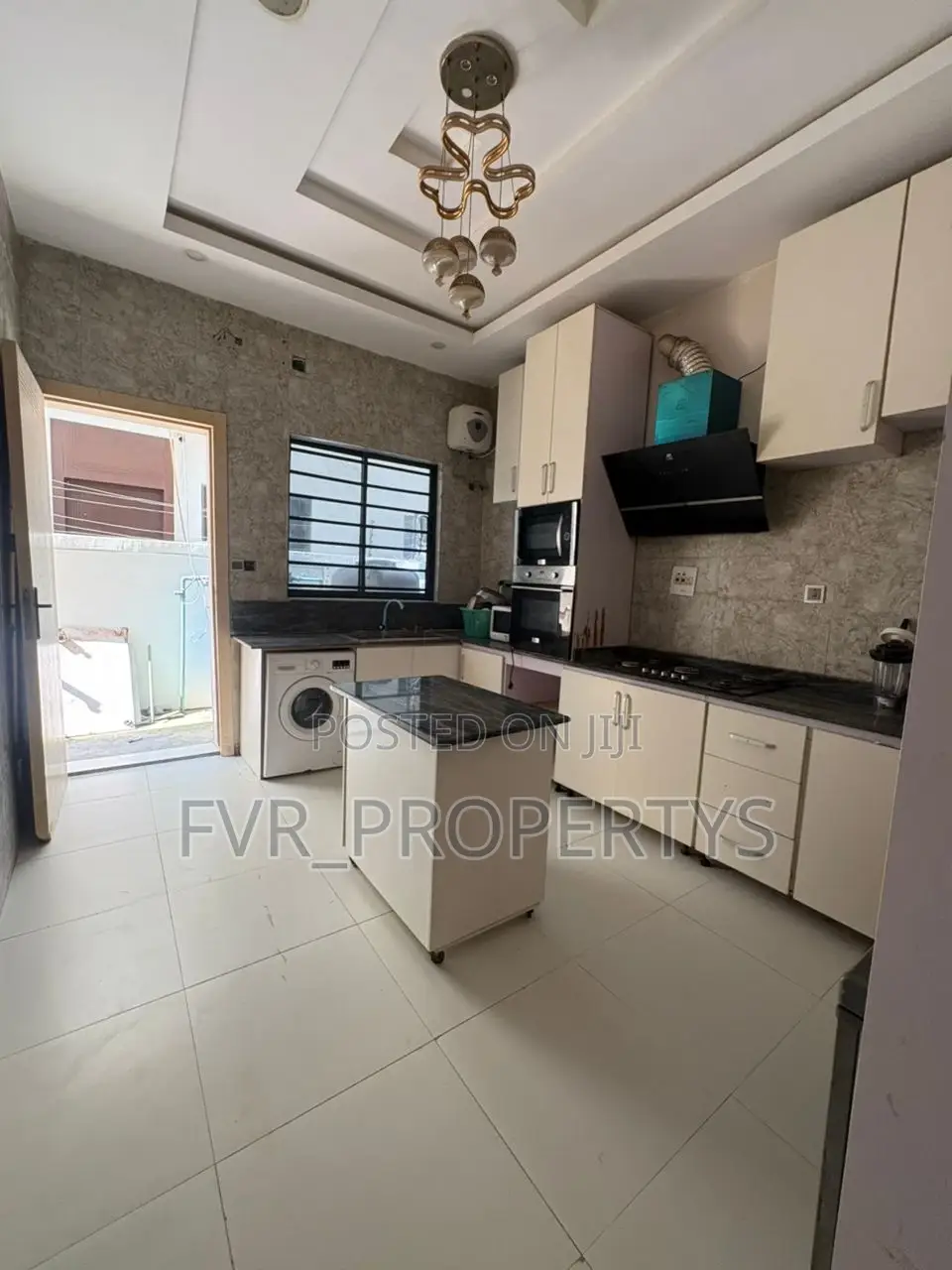 1bdrm Shared Apartment in Ikota for rent in Ikota