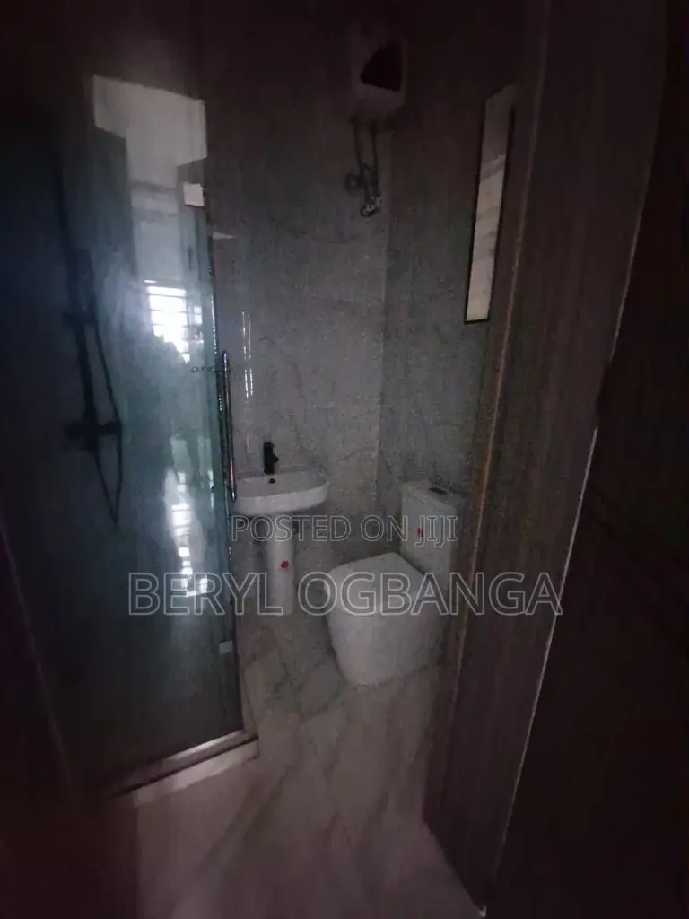 2bdrm Apartment in Lekki Phase 1 for sale in Lekki Phase 1