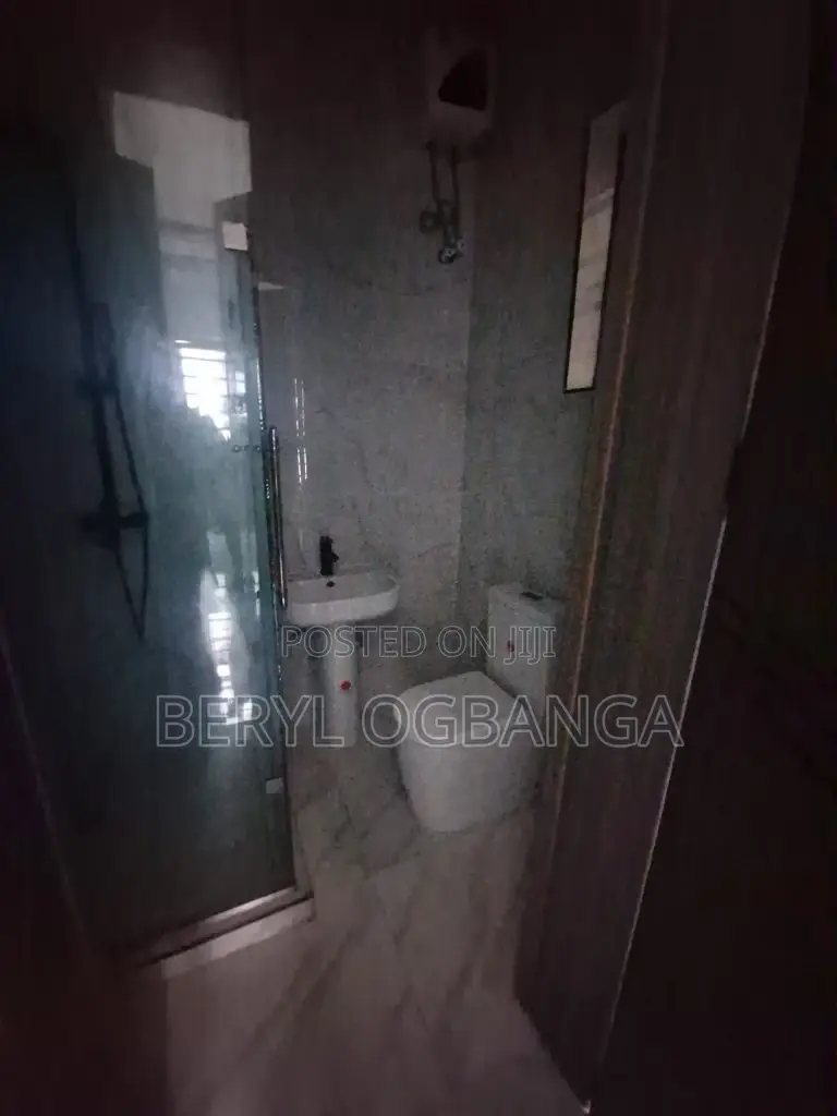 2bdrm Apartment in Lekki Phase 1 for sale in Lekki Phase 1