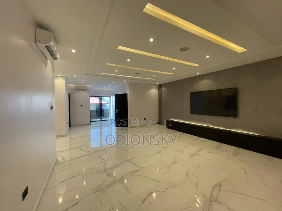 3bdrm Apartment in Lekki for sale in Lekki Phase 1