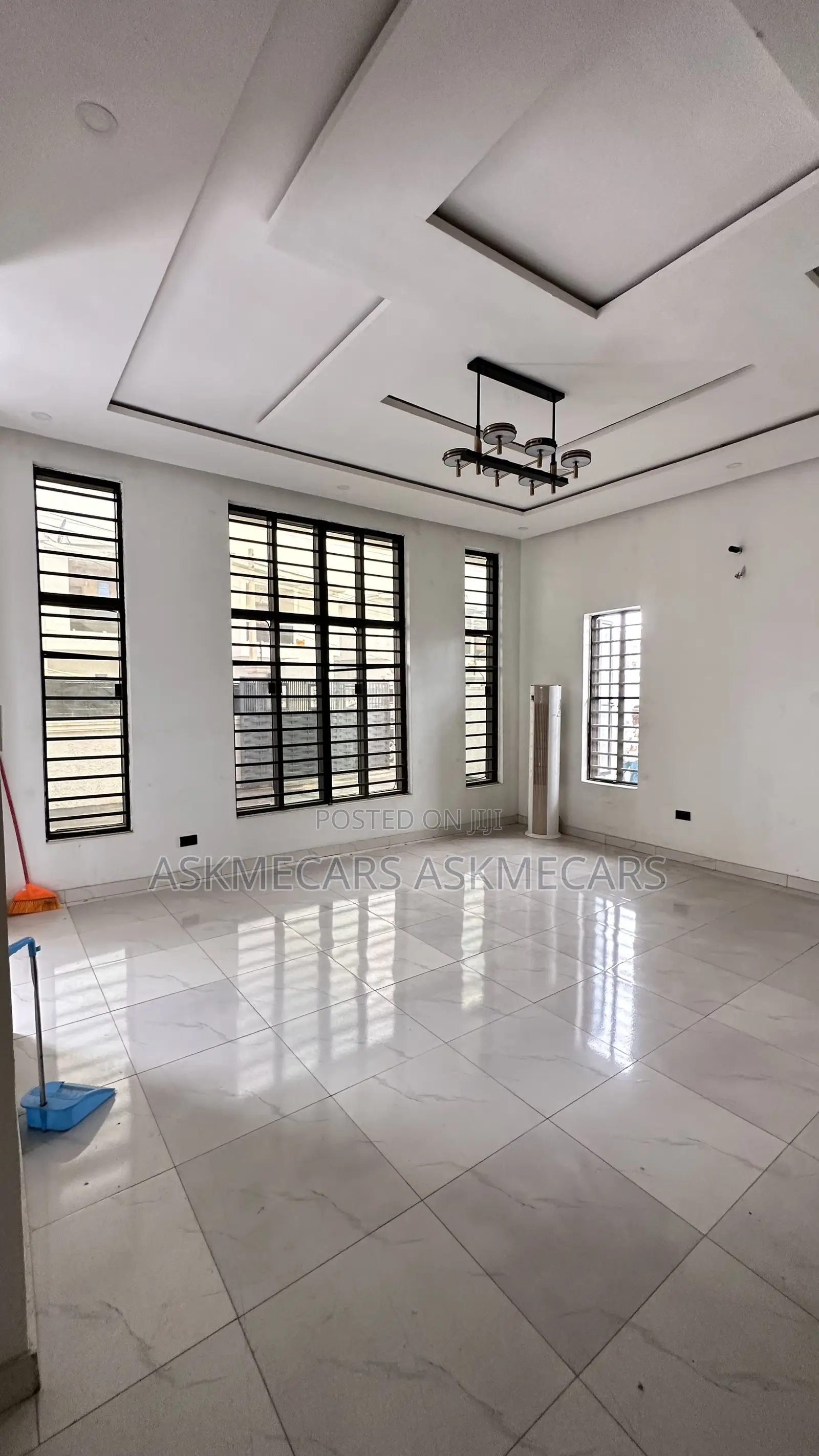 Furnished 5bdrm Duplex in Abrahim Adesanya, Ajah for rent in Ajah