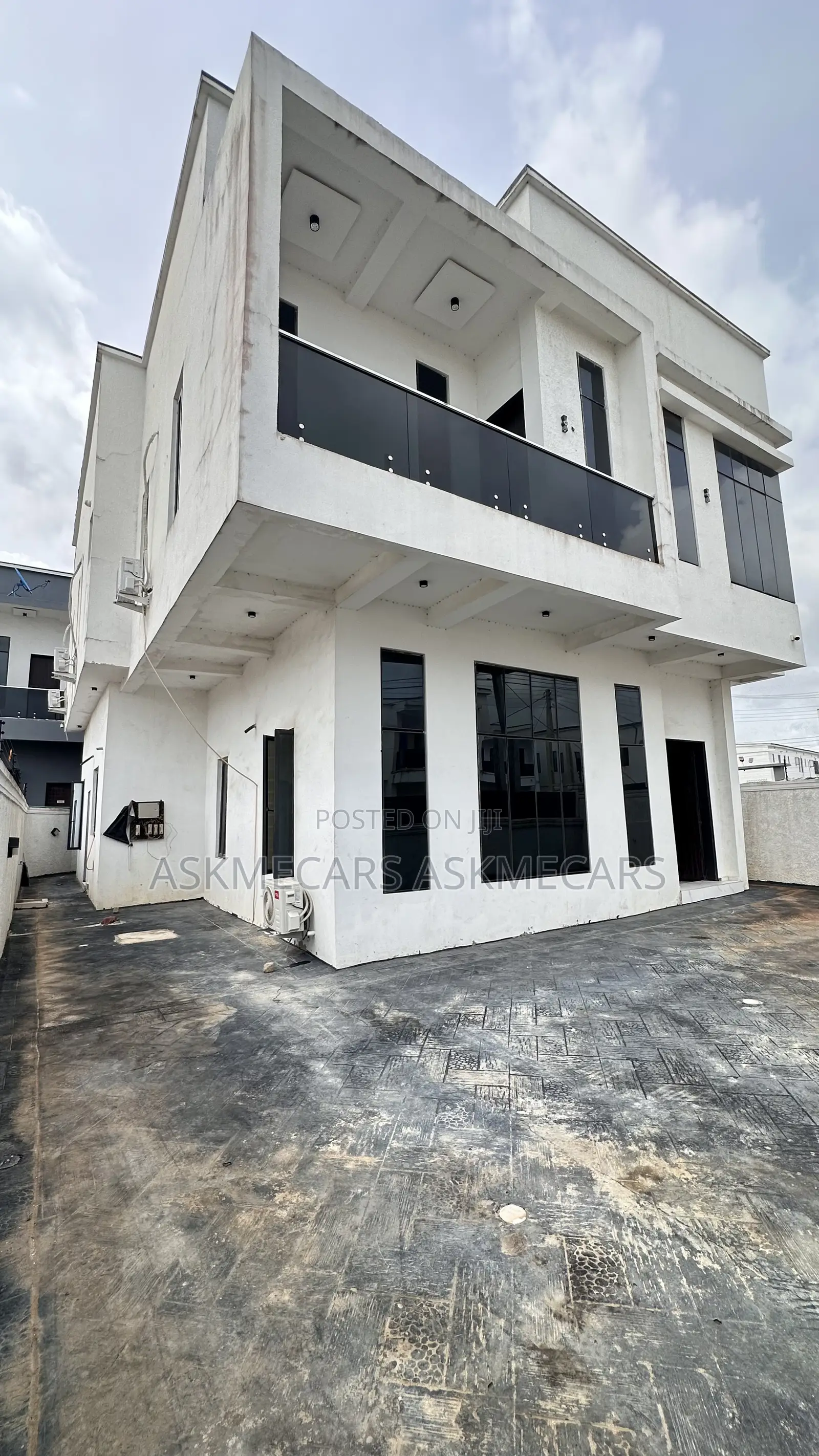 Furnished 5bdrm Duplex in Abrahim Adesanya, Ajah for rent in Ajah