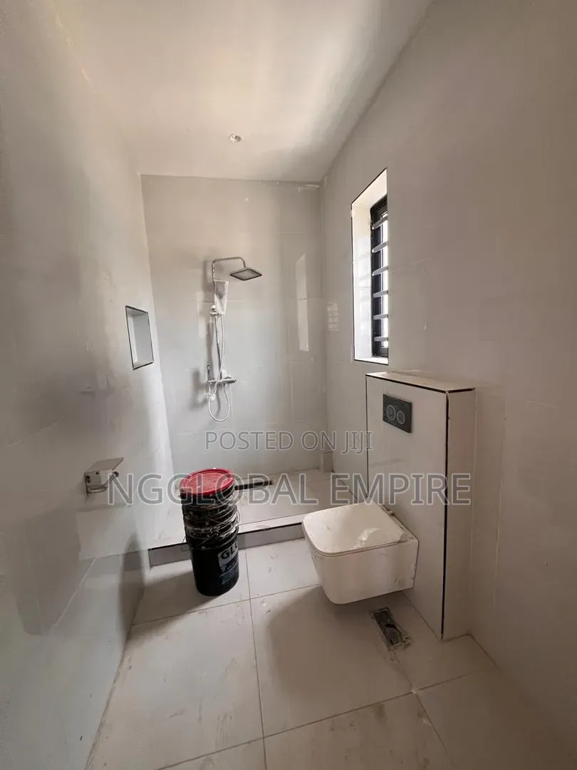 4bdrm Duplex in Ikate, Lekki Phase 1 for sale in Lekki Phase 1
