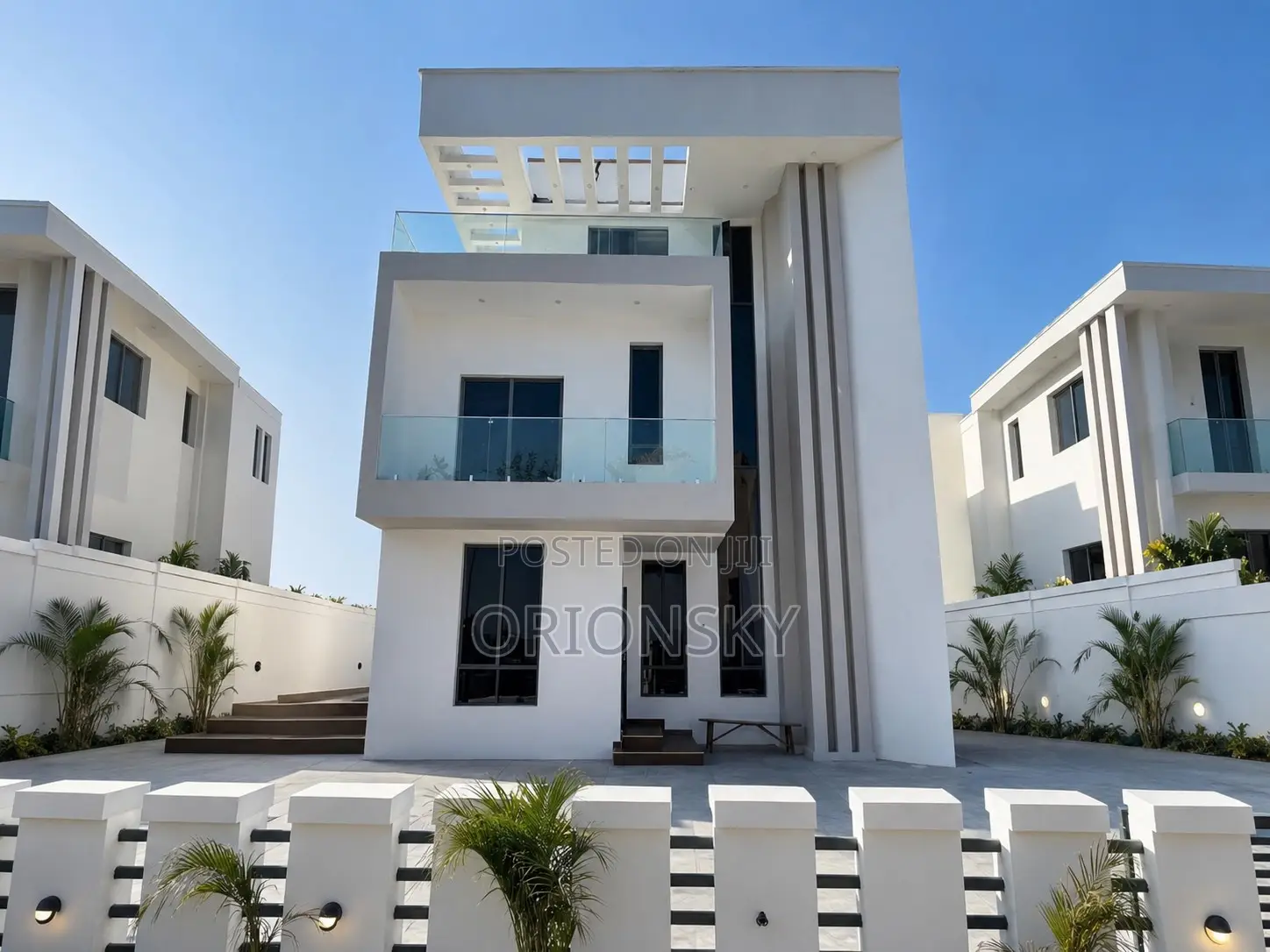 5bdrm Duplex in Megamound, Lekki Phase 1 for sale in Lekki Phase 1