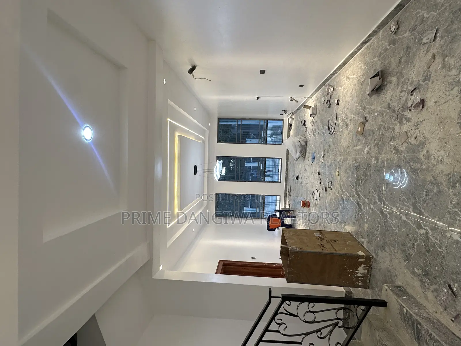 4bdrm Townhouse / Terrace in Guzape for rent in Guzape District