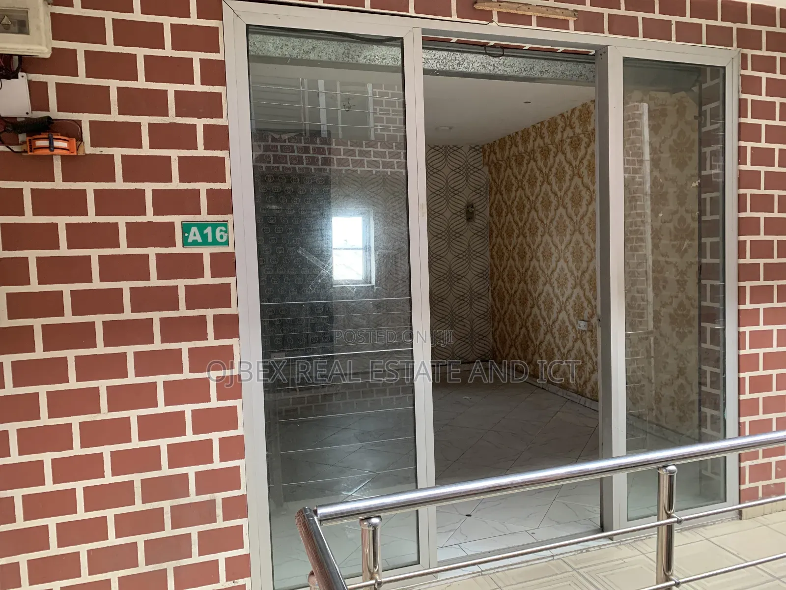 Shop/Office Space in Ajah