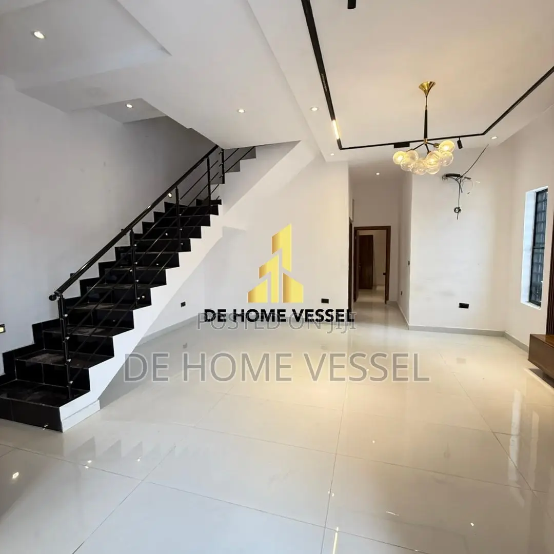 4bdrm Duplex in Ajah for sale in Ajah