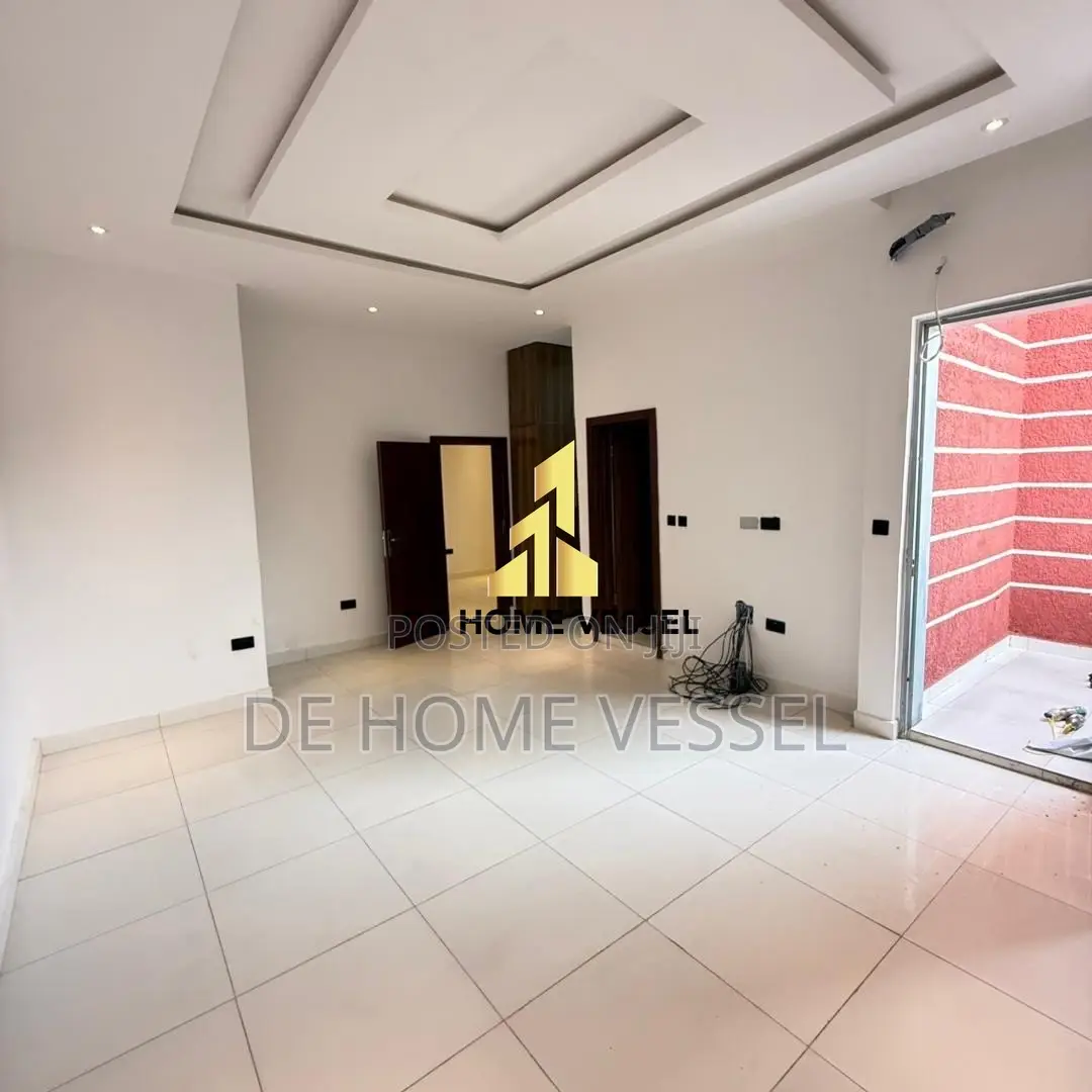 4bdrm Duplex in Ajah for sale in Ajah