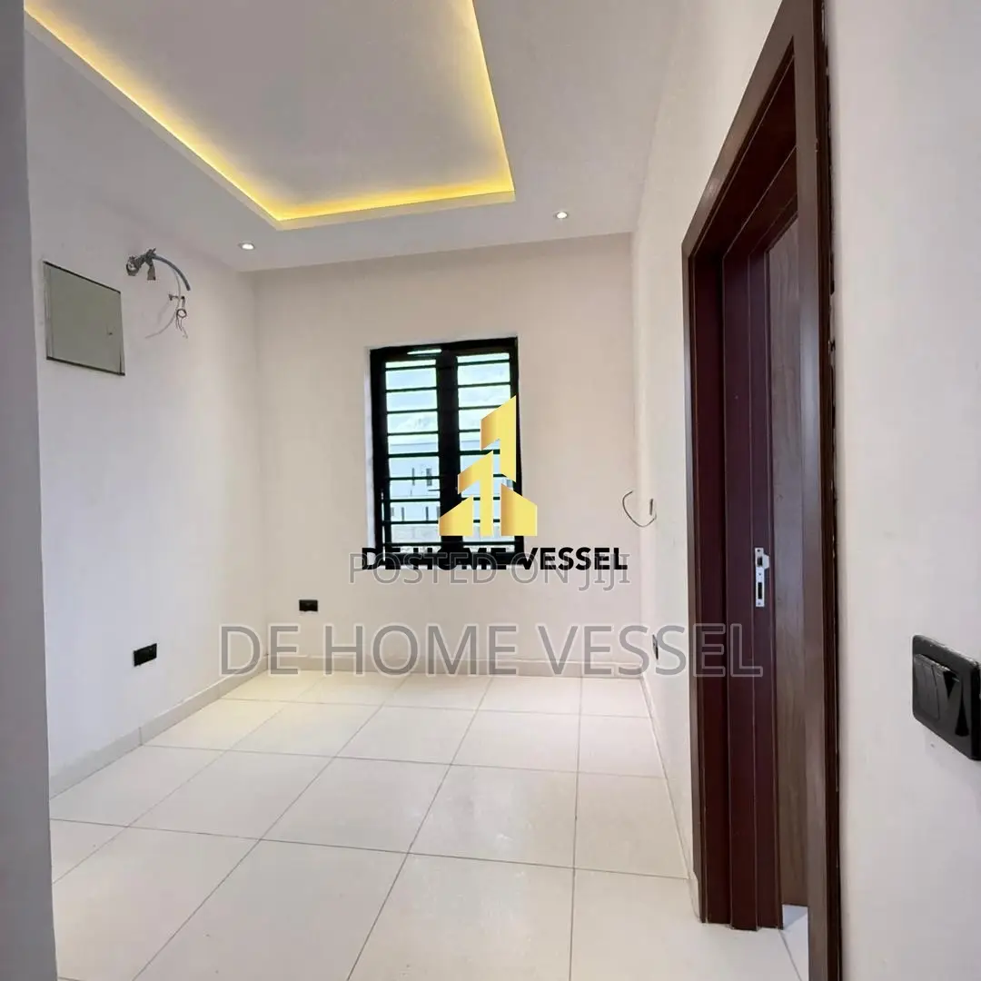 4bdrm Duplex in Ajah for sale in Ajah