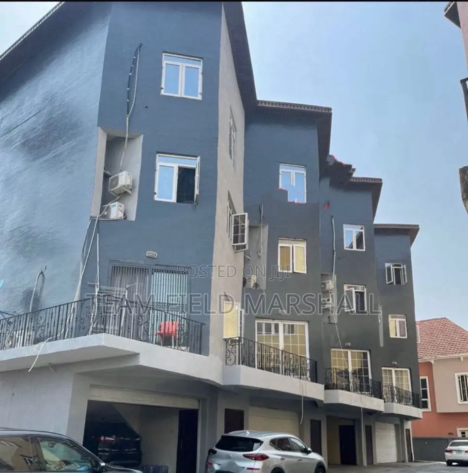 Furnished 4bdrm Townhouse/Terrace in Osapa London for sale in Osapa london