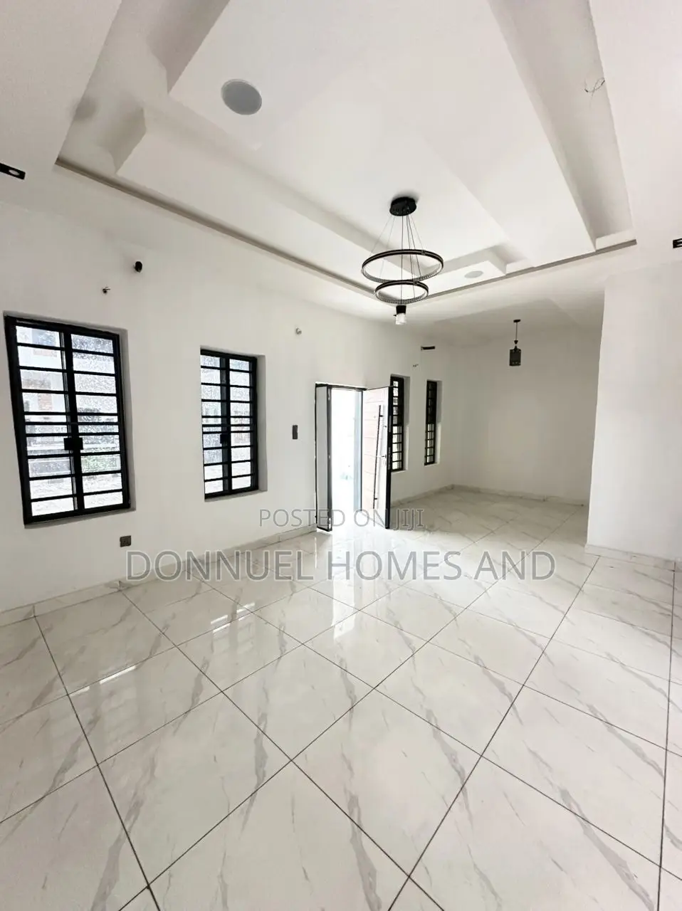 4bdrm Townhouse / Terrace in Lekki Expressway for rent in Lekki Expressway