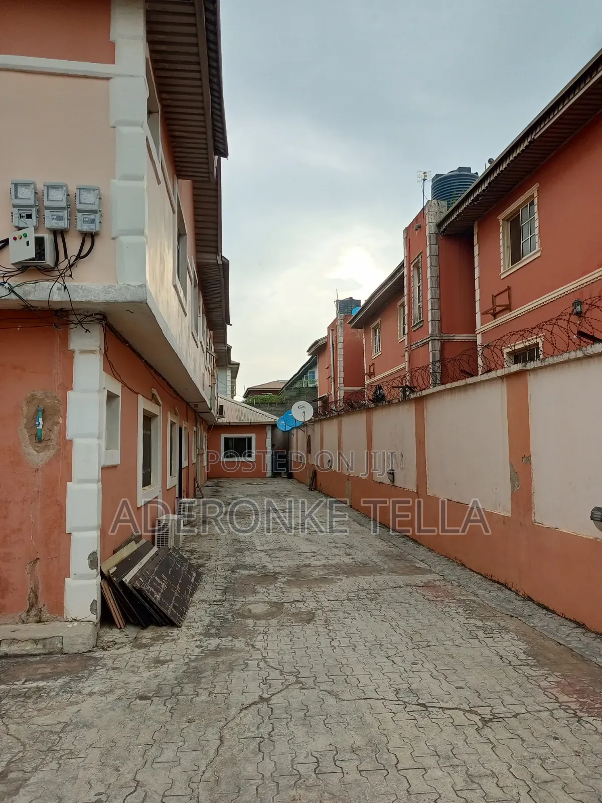 Furnished 4bdrm Block of Flats in Gemade, Egbeda / Egbeda for sale in Egbeda / Egbeda