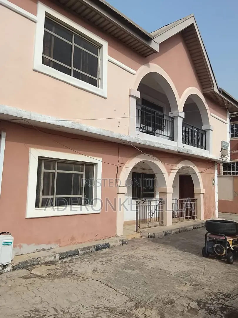 Furnished 4bdrm Block of Flats in Gemade, Egbeda / Egbeda for sale in Egbeda / Egbeda
