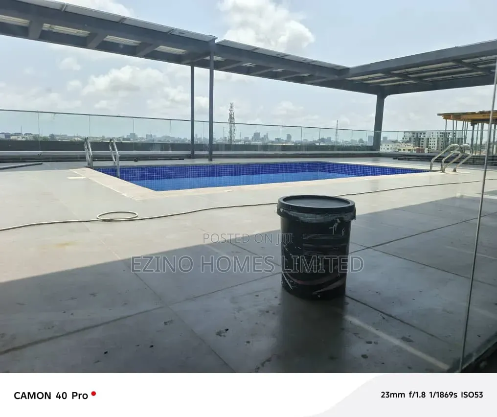 3bdrm Apartment in Mini Estate, Lekki Phase 1 for sale in Lekki Phase 1