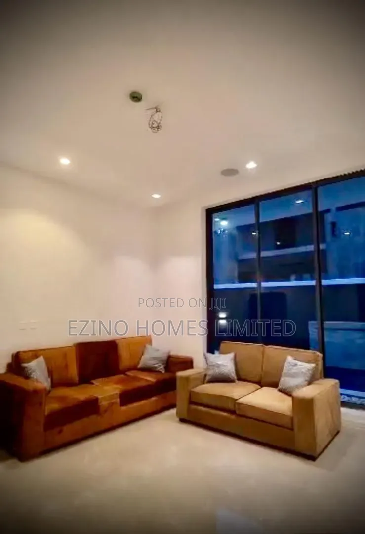 4bdrm Duplex in Mini Estate, Banana Island for sale in Banana Island