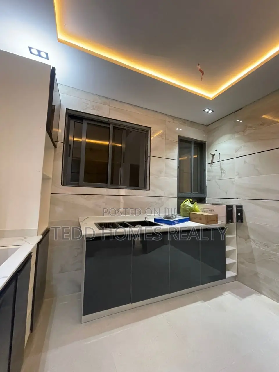 3bdrm Maisonette in Osborne Foreshore for rent in Osborne Foreshore Estate