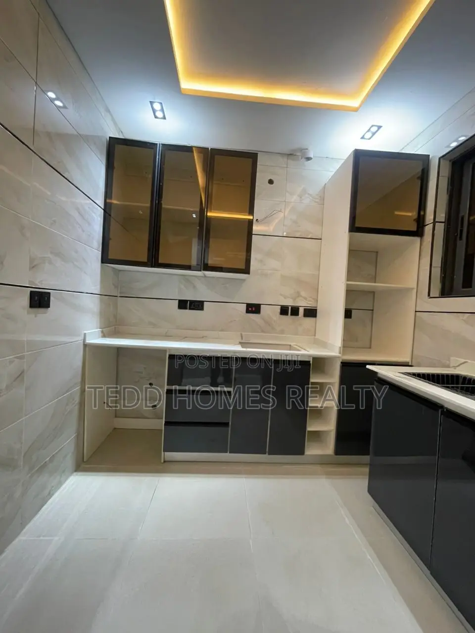3bdrm Maisonette in Osborne Foreshore for rent in Osborne Foreshore Estate