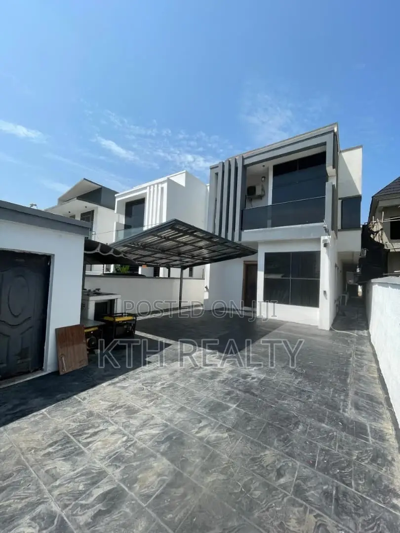 Furnished 5bdrm Duplex in Agungi for rent in Agungi