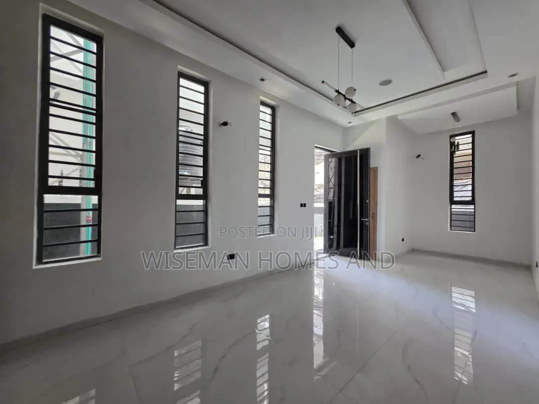 4bdrm Duplex in Chevron Drive Lekki for rent in Chevron