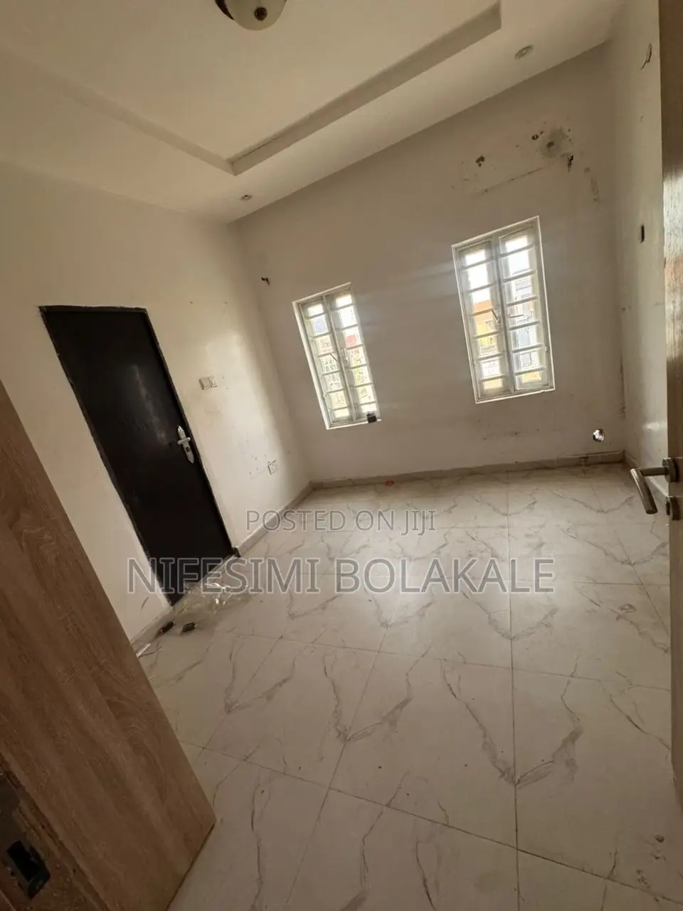 3bdrm Block of Flats in Sharp Corner, for rent in Oluyole Estate