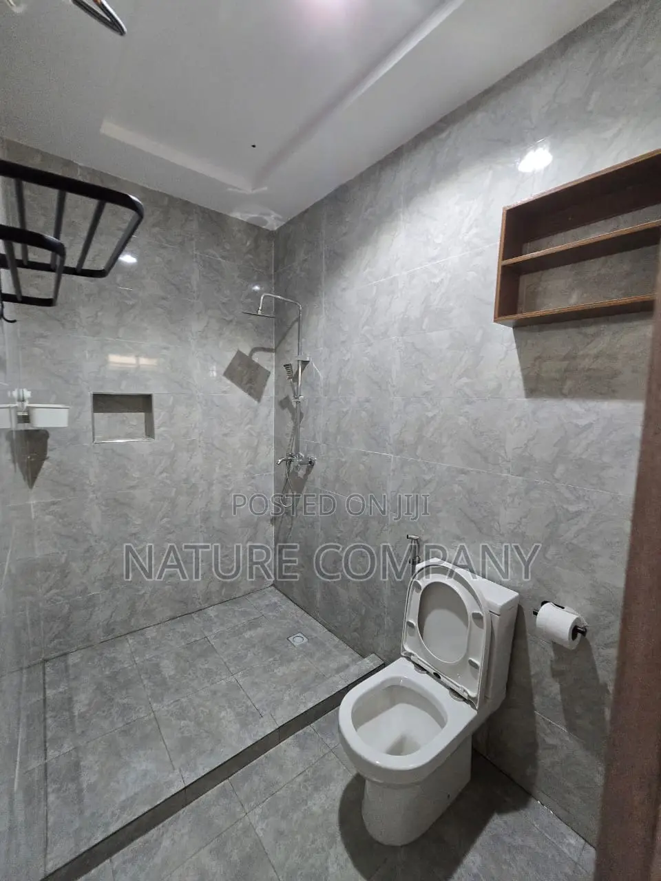 Furnished 3bdrm Duplex in Omole Phase 2 for rent in Omole Phase 2